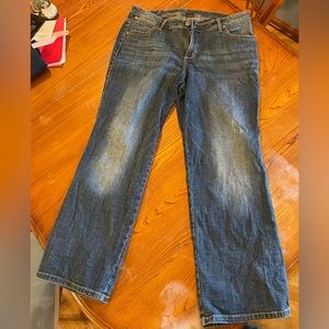 Wrangler womens plus 18W short Aura bootcut jeans